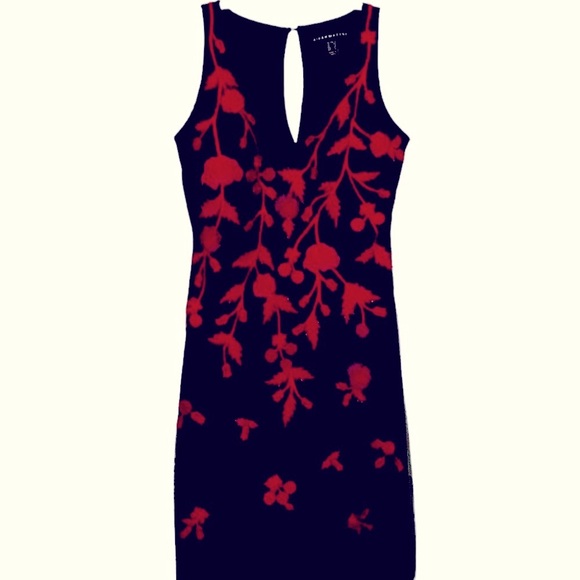 Aidan Mattox Dresses & Skirts - Aidan Mattox Black dress with beautiful embroidered red and pink flowers